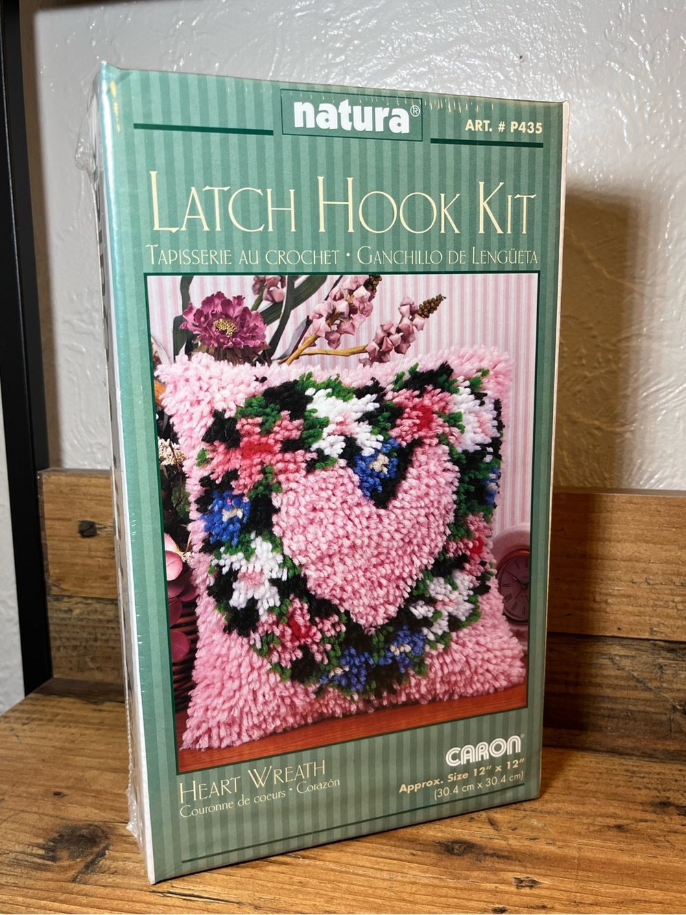 Carbon Pink & Green Latch Hook Heart Wreath Wall Decor Craft Kit